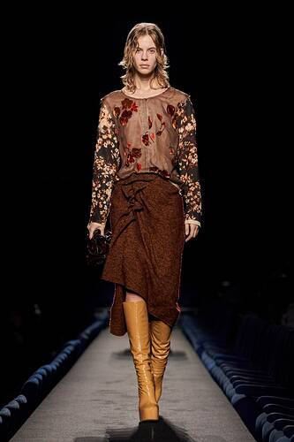 00033-dries-van-noten-fall-2023-ready-to-wear-credit-gorunway