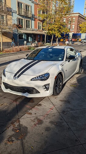 PXL_20221203_221152963