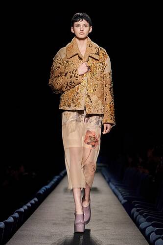 00056-dries-van-noten-fall-2023-ready-to-wear-credit-gorunway