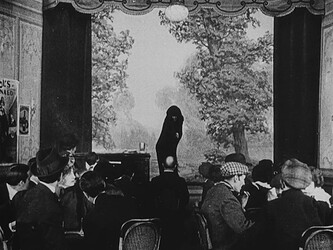 cap_Les.Vampires.1915-1916.DiSK.II.720p.BluRay.x264-GABE_01_25_20_465