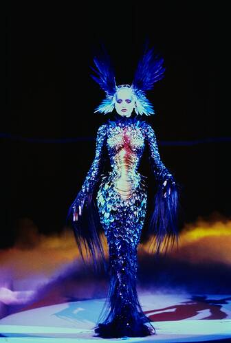 056-mugler-fall-1997-couture-CN00119408