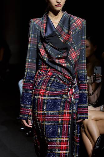 00015-jean-paul-gaultier-fall-2023-couture-credit-gorunway(1)