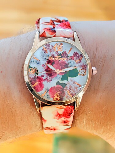 PXL_20211026_151411448.PORTRAIT-01