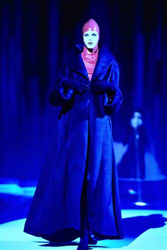 009-mugler-fall-1997-couture-CN00119236