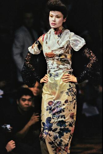 060-vivienne-westwood-spring-1994-ready-to-wear-detail-CN10055503-tatiana-sorokko