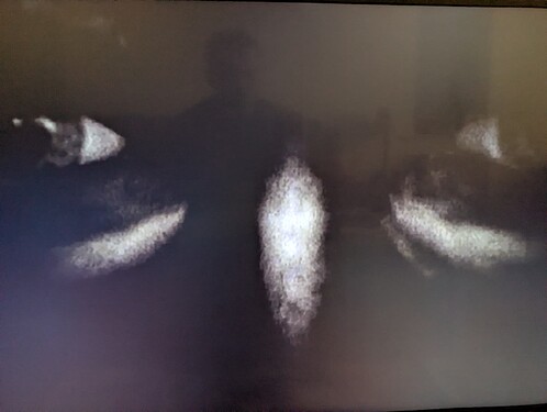 PXL_20251115_194817526