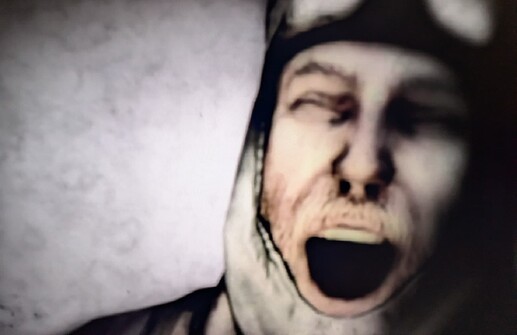 PXL_20251115_194158796