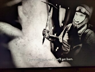 PXL_20251108_194412793