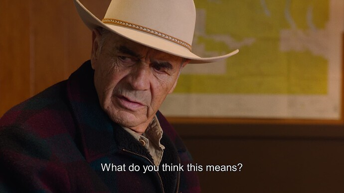 Twin.Peaks.Part.07.There's.a.body.alright.1080p.BluRay.AVC.TrueHD.5.1.REMUX.mkv_snapshot_04.18_2025-03-20_20.14.23