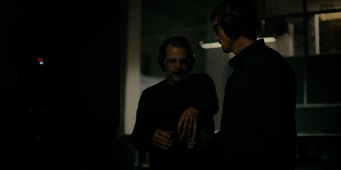 Silent.Night.2023.2160p.Dolby.Vision.And.HDR10.PLUS.DDP5.1.Atmos.DV.x265.MKV-BEN.THE.MEN.mkv_snapshot_00.36.14_2024-07-16_13.00.48