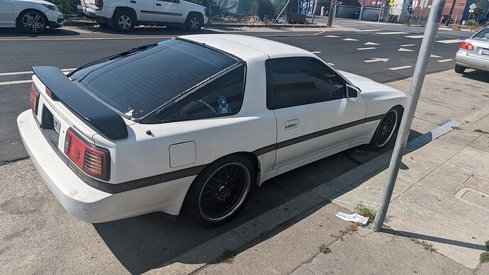 PXL_20230822_223533494