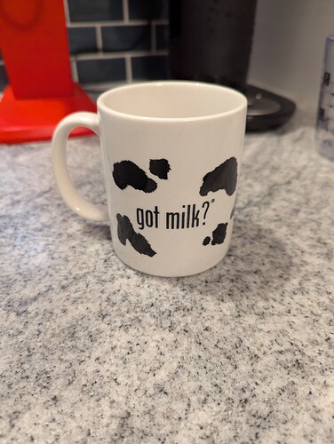 PXL_20250923_221002639