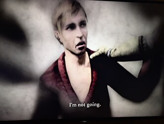 PXL_20251115_194219828