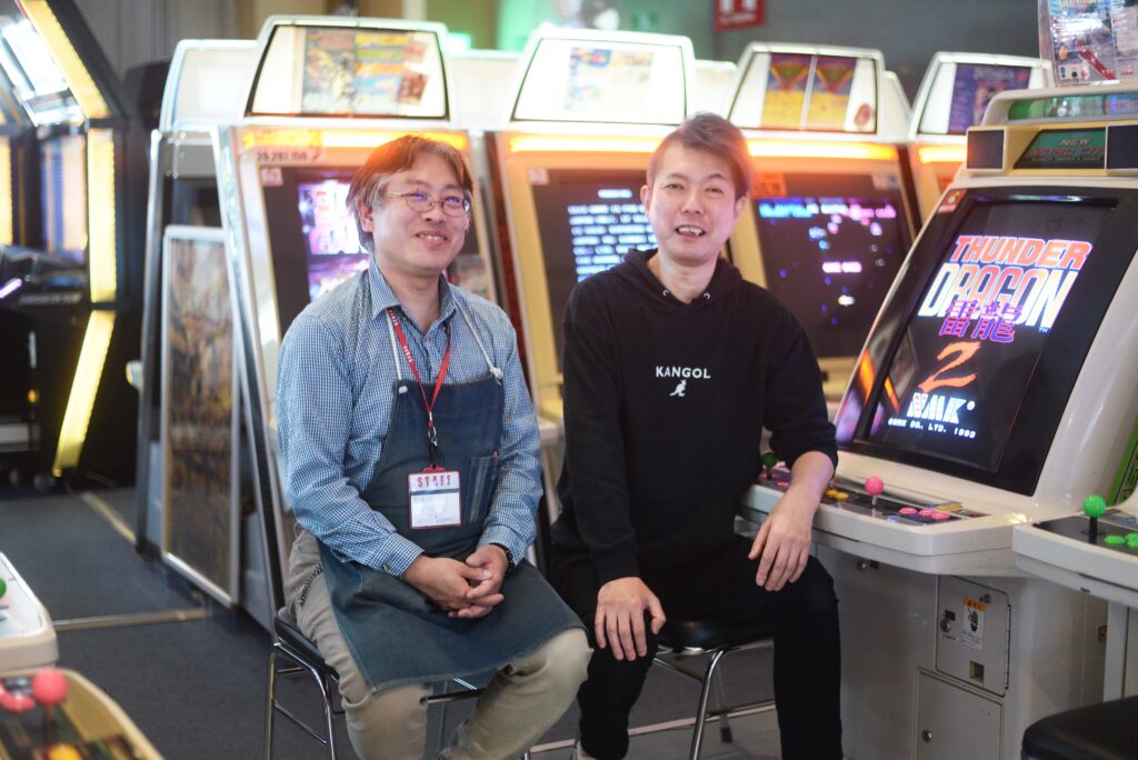 Japanese arcades are dying - King of Posters - selectbutton 2